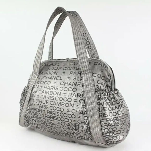 Chanel Silver 31 Rue Cambon Hobo Bag - Picture 4 of 16